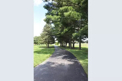 121 Hubbard Road, Galloway, OH 43119 - Photo 4