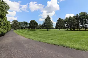 121 Hubbard Rd, Galloway, OH 43119 - Photo 6