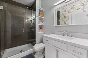 825 N 4th St, Columbus, OH 43215 - Photo 24