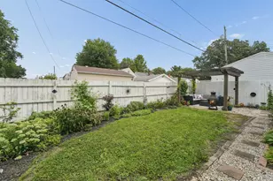 614 E Royal Forest Blvd, Columbus, OH 43214 - Photo 38
