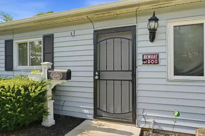 5285 Zimmer Drive, Columbus, OH 43232 - Photo 2