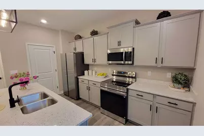 425 Park Vista Drive, Delaware, OH 43015 - Photo 12