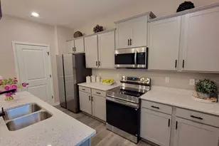 425 Park Vista Dr, Delaware, OH 43015 - Photo 12