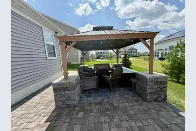 802 Avebury Drive, Pickerington, OH 43147 - Photo 4