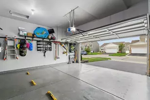 5939 Ballydugan Dr, Galloway, OH 43119 - Photo 38