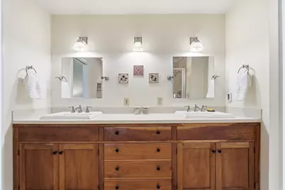 296 Walhalla Road, Columbus, OH 43202 - Photo 44