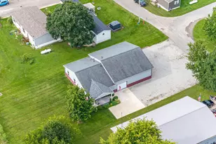 213 E Lawn Ave, Saint Paris, OH 43072 - Photo 8