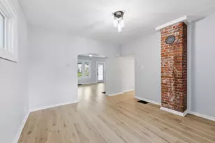 138 S Burgess Ave, Columbus, OH 43204 - Photo 10