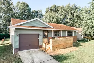 247 Lonepine Rd, Delaware, OH 43015 - Photo 2