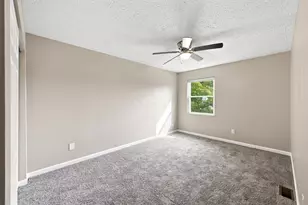 4947-4949 Kilconnel Dr, Columbus, OH 43221 - Photo 16