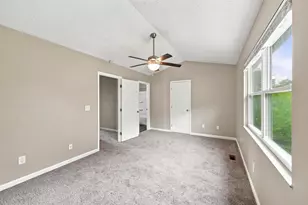 4947-4949 Kilconnel Dr, Columbus, OH 43221 - Photo 14
