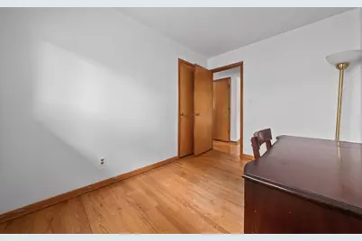 5668 Crawford Drive, Columbus, OH 43229 - Photo 16