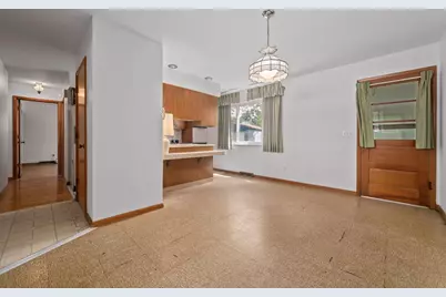 5668 Crawford Drive, Columbus, OH 43229 - Photo 8