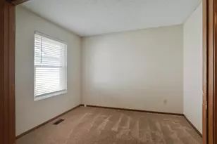 3311 Harbor Bay Dr, Columbus, OH 43221 - Photo 16