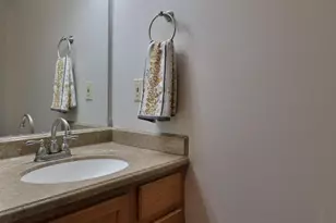 3311 Harbor Bay Dr, Columbus, OH 43221 - Photo 18
