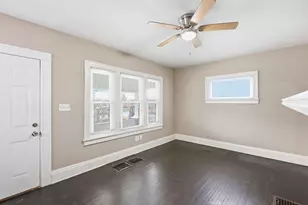181 N Wheatland Ave, Columbus, OH 43204 - Photo 14