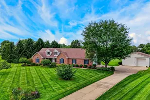 1369 Traci Lynn Ct, Canal Winchester, OH 43110 - Photo 4