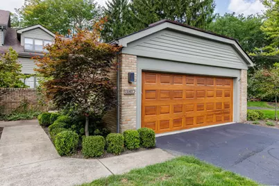 6457 Strathaven Court E, Worthington, OH 43085 - Photo 1
