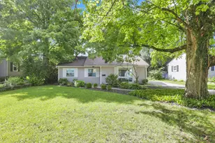 2515 Swansea Rd, Columbus, OH 43221 - Photo 2