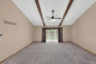 782 Crestrose Dr, Howard, OH 43028 - Photo 8