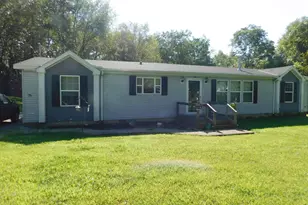 19900 Goat Run Honey Fork Rd, Logan, OH 43138 - Photo 2