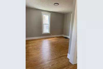 629 E Columbus Avenue, Bellefontaine, OH 43311 - Photo 6