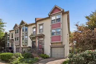 297 W 1st Ave, Columbus, OH 43201 - Photo 2