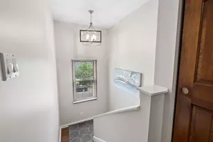 297 W 1st Ave, Columbus, OH 43201 - Photo 20