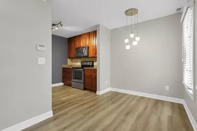 201 W 2nd Avenue, Columbus, OH 43201 - Photo 6