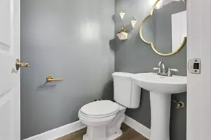 201 W 2nd Ave, Columbus, OH 43201 - Photo 14
