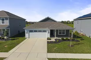 6558 Pfeifer Ash Dr, Canal Winchester, OH 43110 - Photo 1