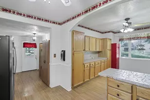 1862 Harrisburg Pike, Grove City, OH 43123 - Photo 14