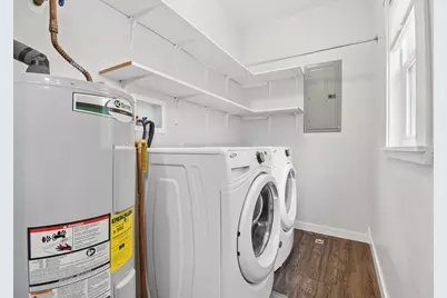 1121 W Washington Street, Baltimore, OH 43105 - Photo 18