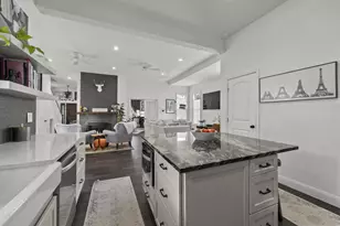 348 Wilson Ave, Columbus, OH 43205 - Photo 6