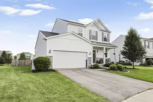 864 Corylus Dr SW, Pataskala, OH 43062 - Photo 4