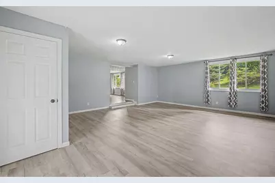 14207 Eldon Drive, Mount Vernon, OH 43050 - Photo 10