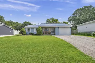 1098 Colonial Ave, Marion, OH 43302 - Photo 2