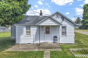 300 Halderman St, Amanda, OH 43102 - Photo 2