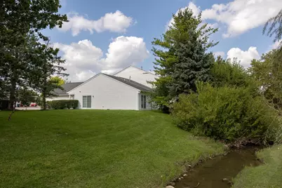 4667 Hobson Drive #11E, Columbus, OH 43228 - Photo 8
