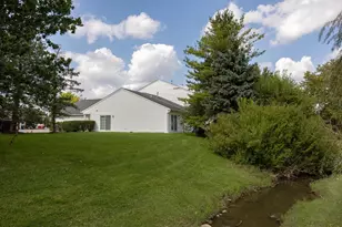 4667 Hobson Dr, Columbus, OH 43228 - Photo 8