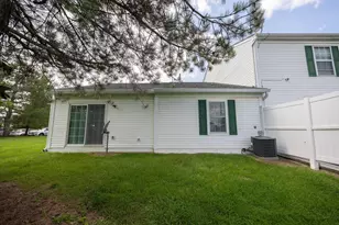 4667 Hobson Dr, Columbus, OH 43228 - Photo 4