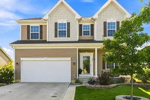 244 White Elm Dr, Delaware, OH 43015 - Photo 2