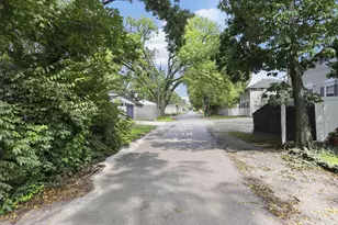 223 Brighton Rd, Columbus, OH 43202 - Photo 58
