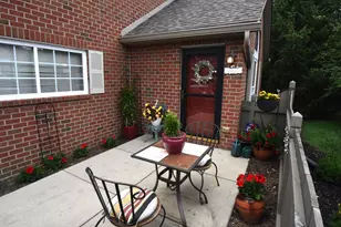 6784 Winrock Dr, New Albany, OH 43054 - Photo 2