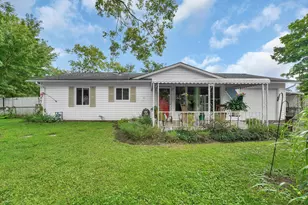 1011 Pleasant Ct, Reynoldsburg, OH 43068 - Photo 2