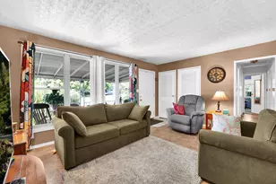 1011 Pleasant Ct, Reynoldsburg, OH 43068 - Photo 10