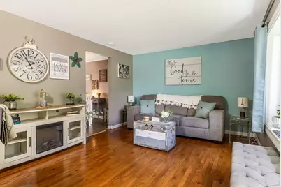 1351 Laurel Greene Place, Galloway, OH 43119 - Photo 4
