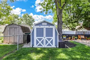 1351 Laurel Greene Pl, Galloway, OH 43119 - Photo 34