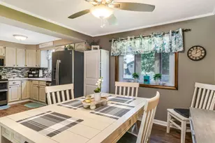 1351 Laurel Greene Pl, Galloway, OH 43119 - Photo 6