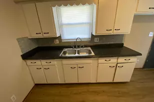 2956 Pontiac St, Columbus, OH 43224 - Photo 10